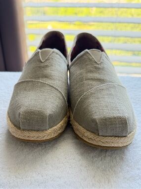 Women’s Olive Canvas Slip-On Espadrilles